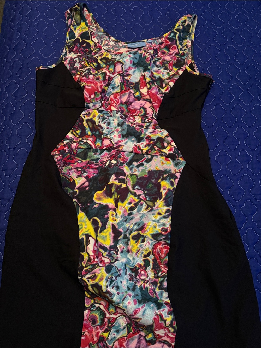 Simply Vera Vera Wang Black Midi Dress with Multicolor Abstract Front